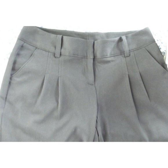 Mixit Size 4 Solid Black Bermuda Dress Shorts pleated buttons polyester stretch - Picture 3 of 12